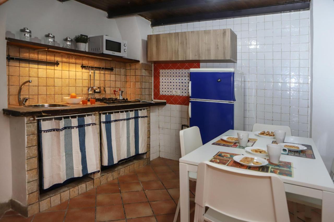 Studio Flat In The Historical Center By Wonderful Italy Apartment *