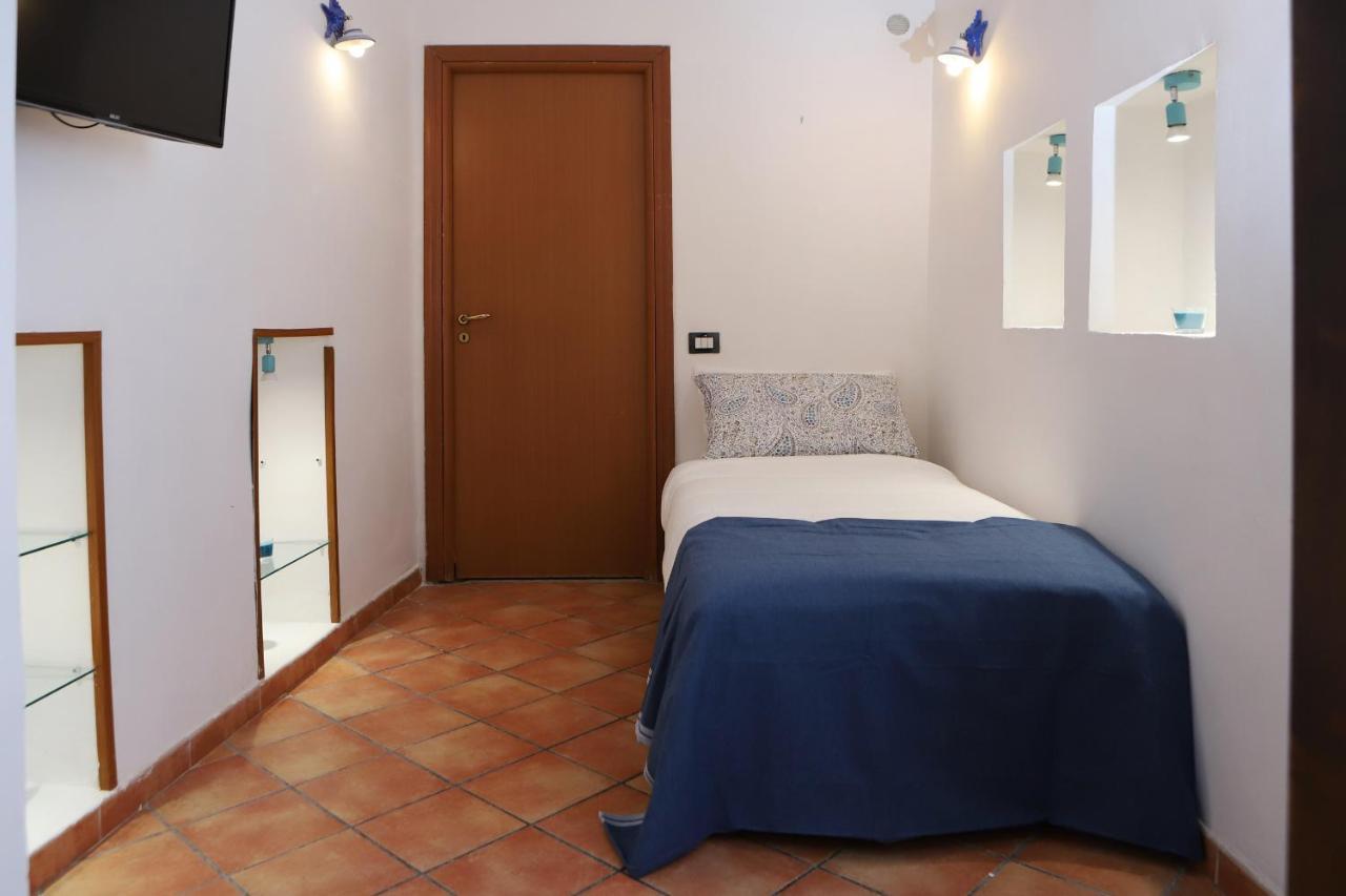 Studio Flat In The Historical Center By Wonderful Italy Naples